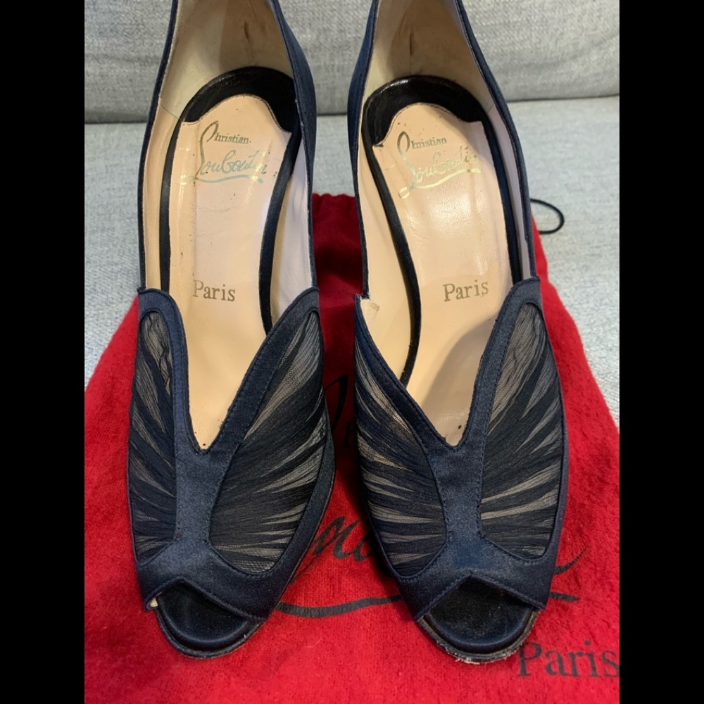 CHRISTIAN LOUBOUTIN Black ‘Papilipi Crepe Satin